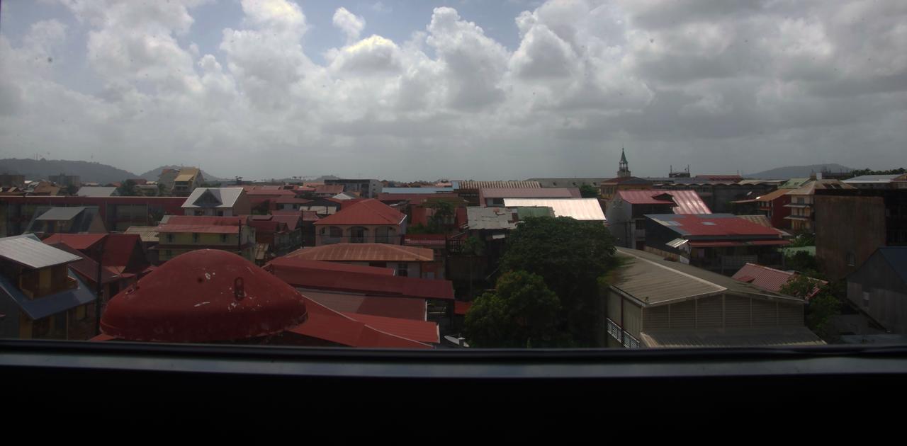 Hôtel Des Amandiers Cayenne Extérieur photo